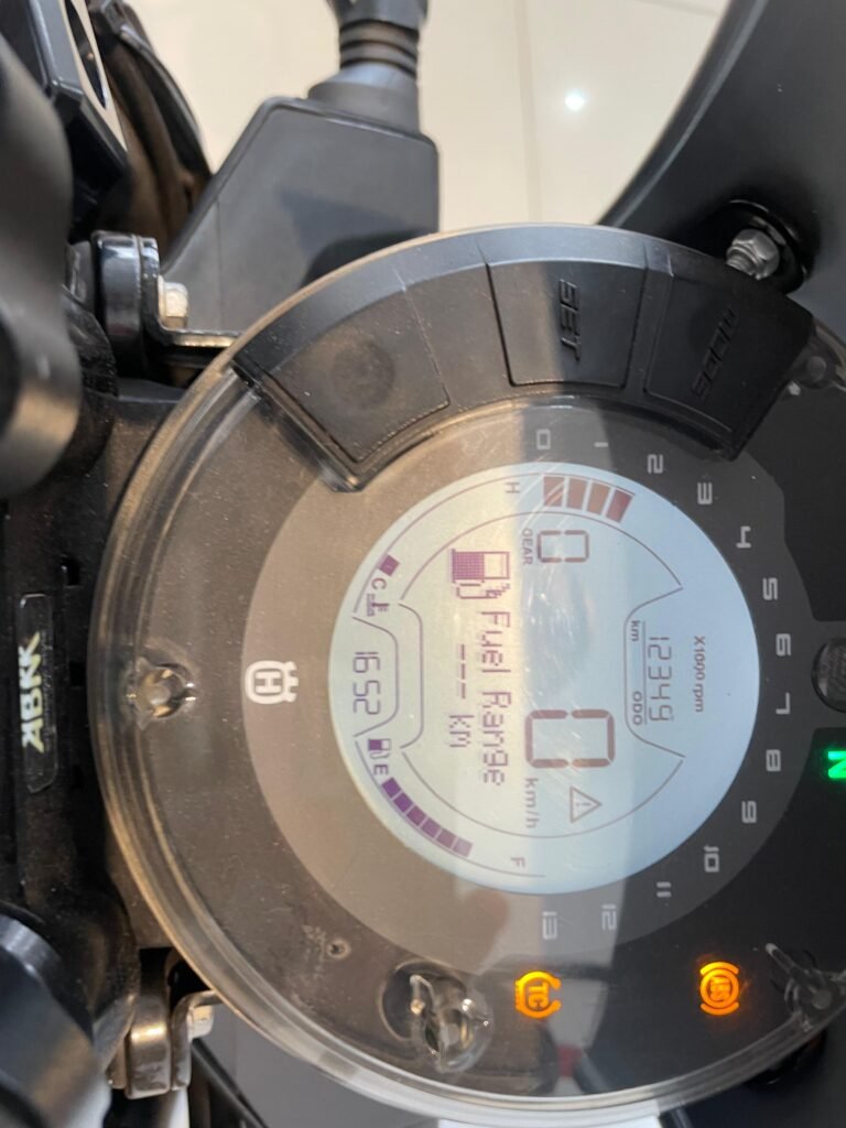 PHOTO-2025-08-29-16-04-09 (1)